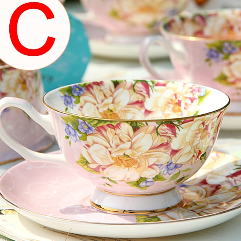 Ensemble tasse à thé exquise fleurie style rétro anglais