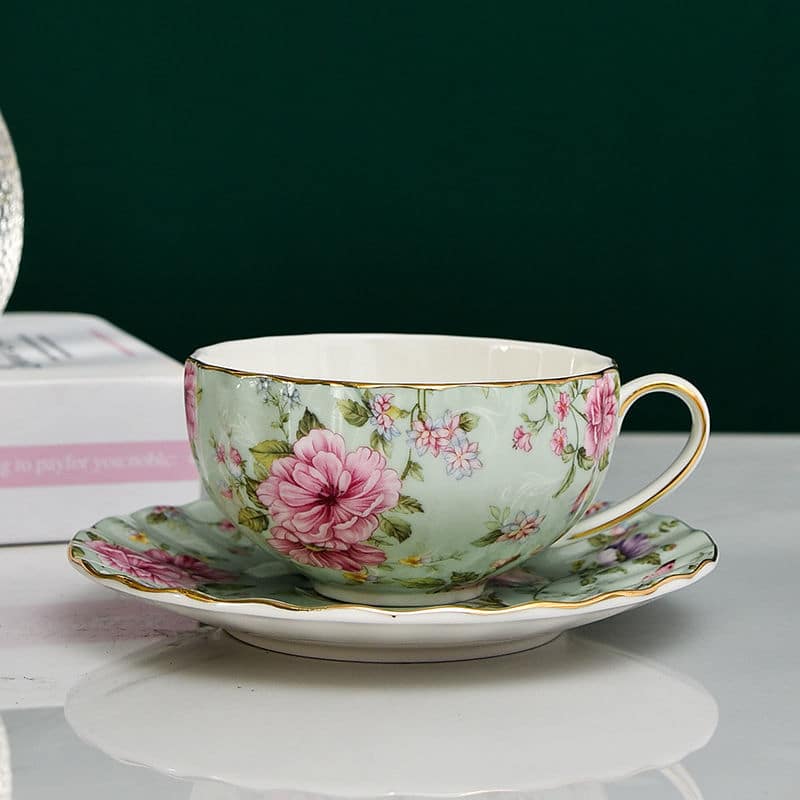 Luxueuse tasse à thé à fleurs bord doré style anglais 220ml Vert