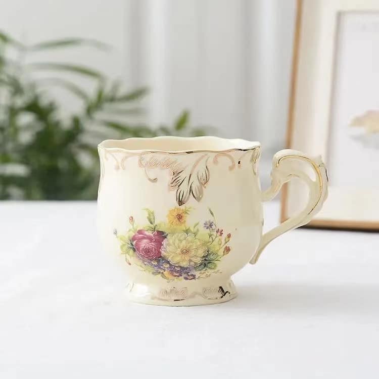 Tasse à thé vintage anglaise fleur peint à la main Fleur